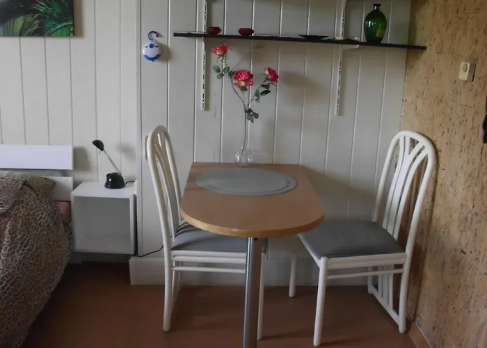 Lovely Apartment 2 Et Inkl Parkplatz Nach Verfuegbarkeit