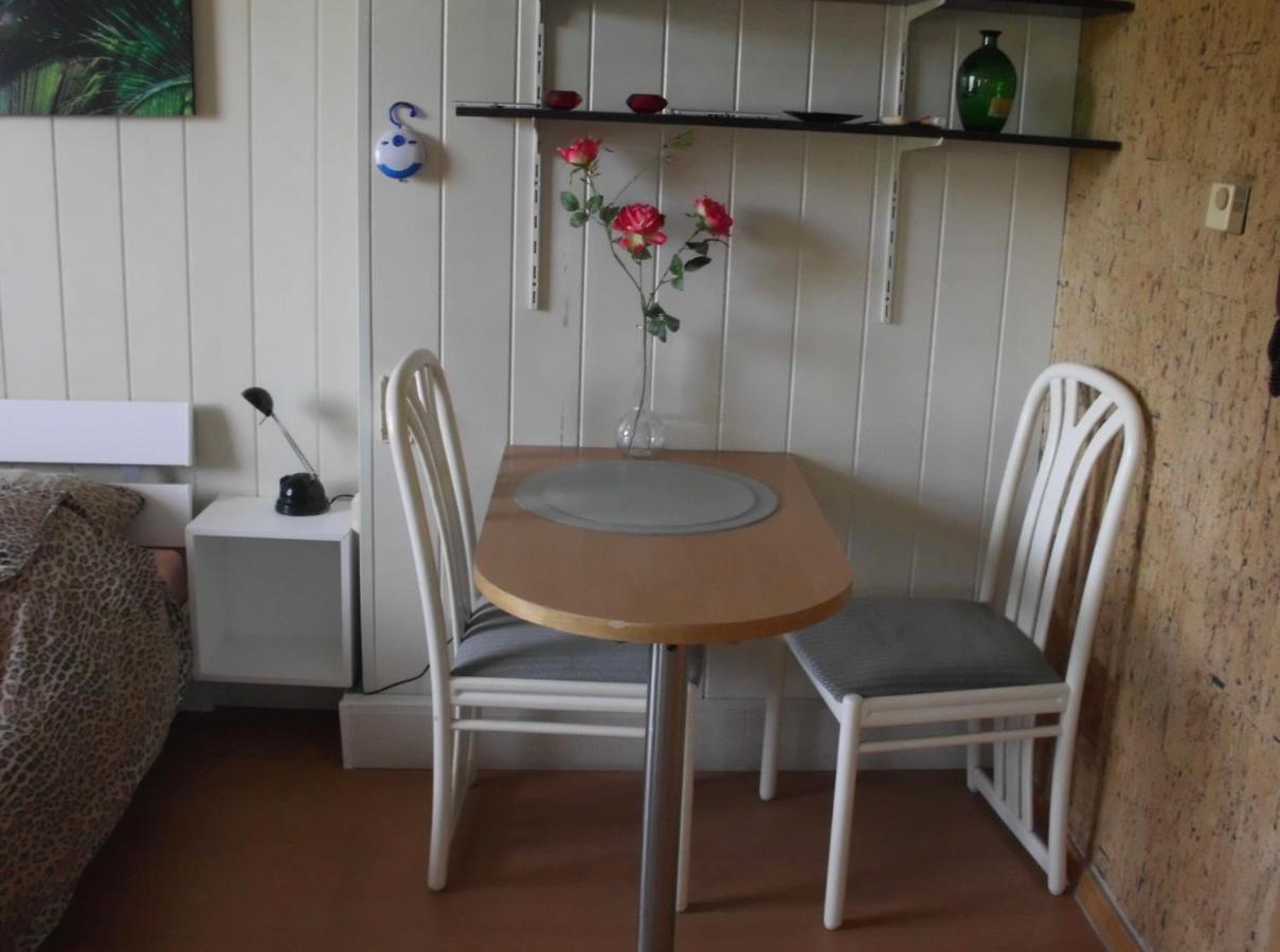 Lovely 2 Et Inkl Parkplatz Nach Verfuegbarkeit Séjour chez l'habitant Essen