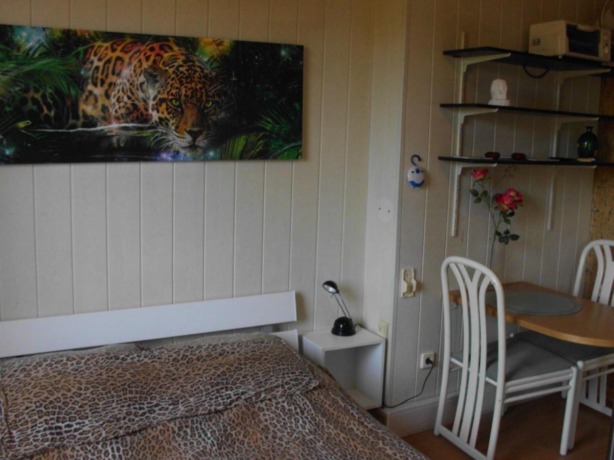 Privatunterkunft Lovely 2 Et Inkl Parkplatz Nach Verfuegbarkeit